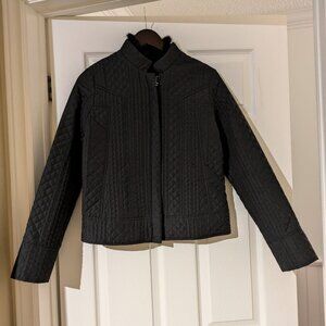 Quilted Black Jacket with Fur removable collar detail